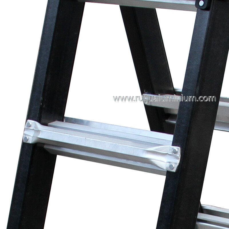 Fiberglass Multi-Purpose Ladder