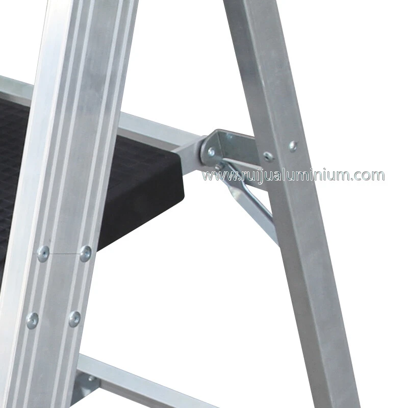 Aluminum StepStool 3