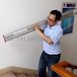 usage of stick folding ladder.jpg