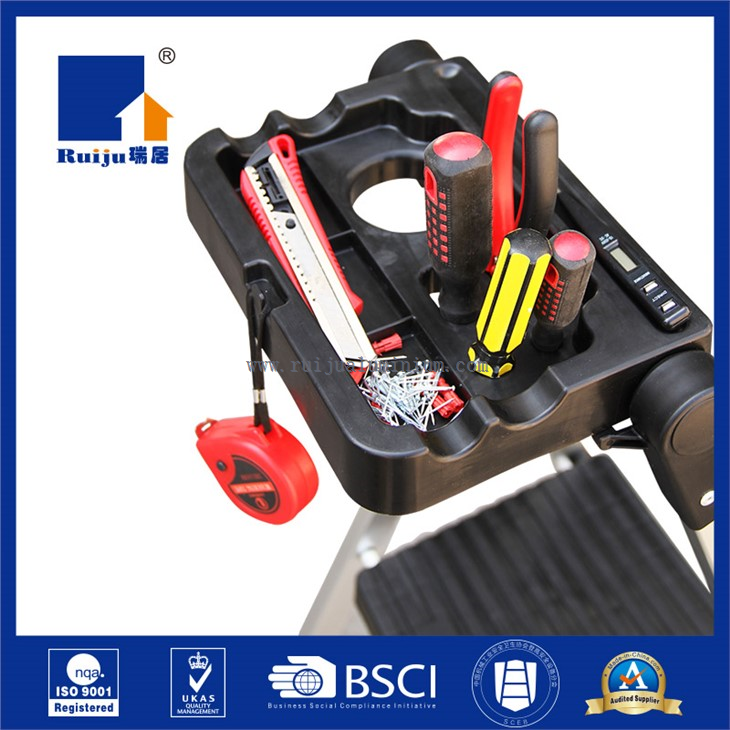 Handhold Safety Stepladder