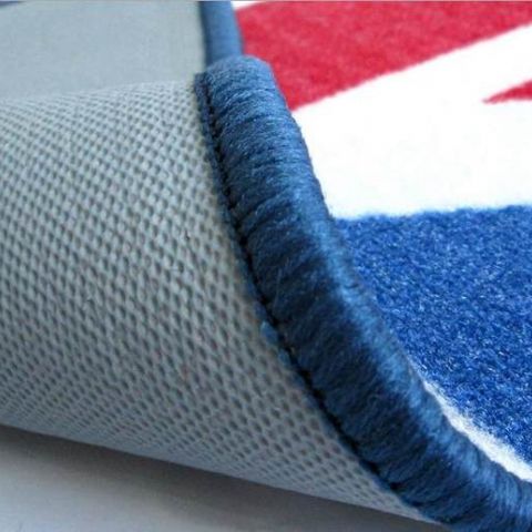 Aluminium hydroxide for carpet