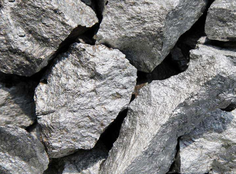 Global Iron Ore Market Faces Tight Supply, Prices Reach New Highs