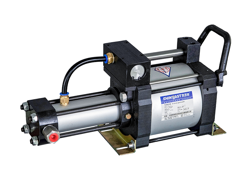 Surpresseurs de gaz à entraînement pneumatique PST