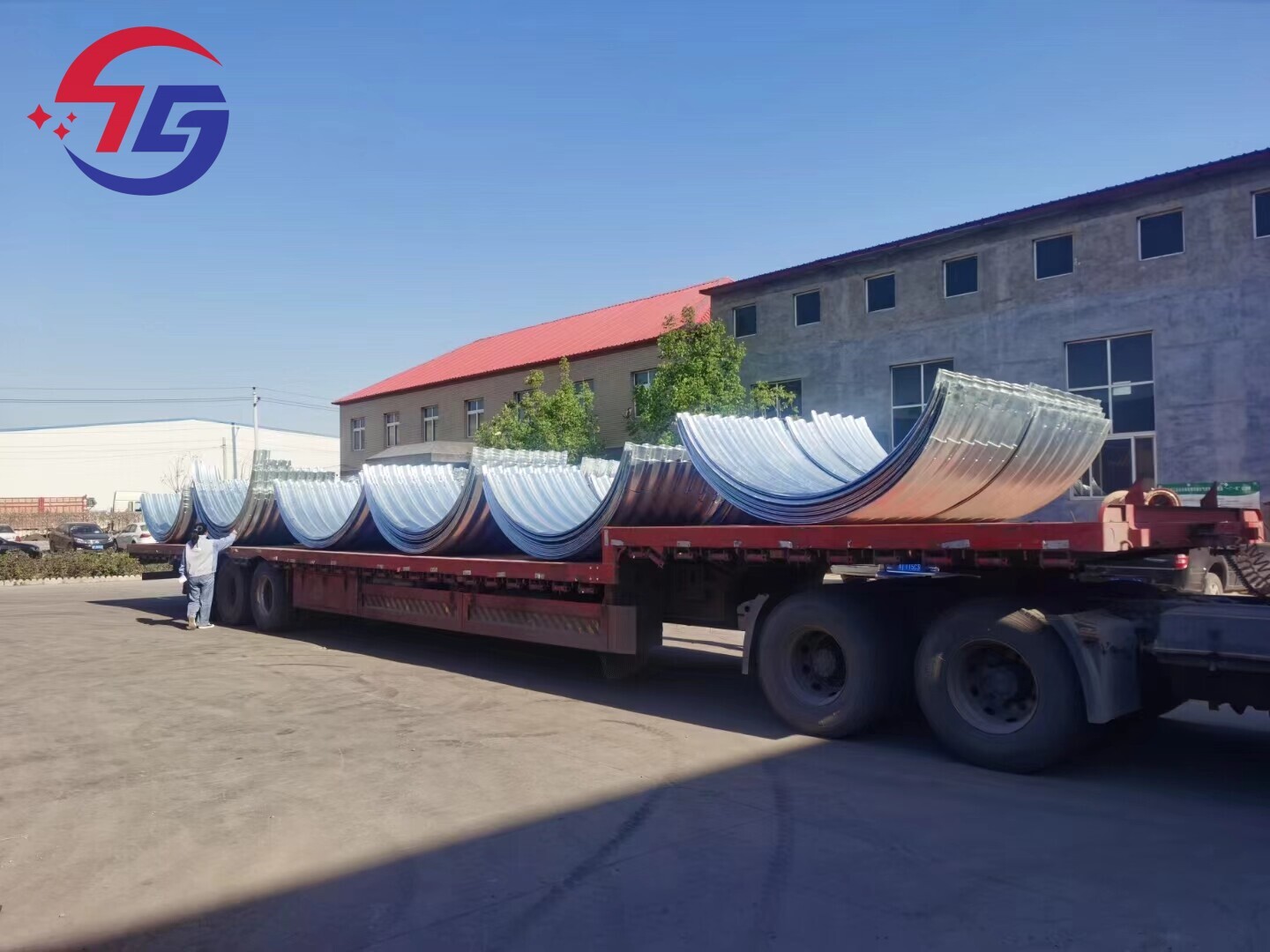 Corrugated steel culvert