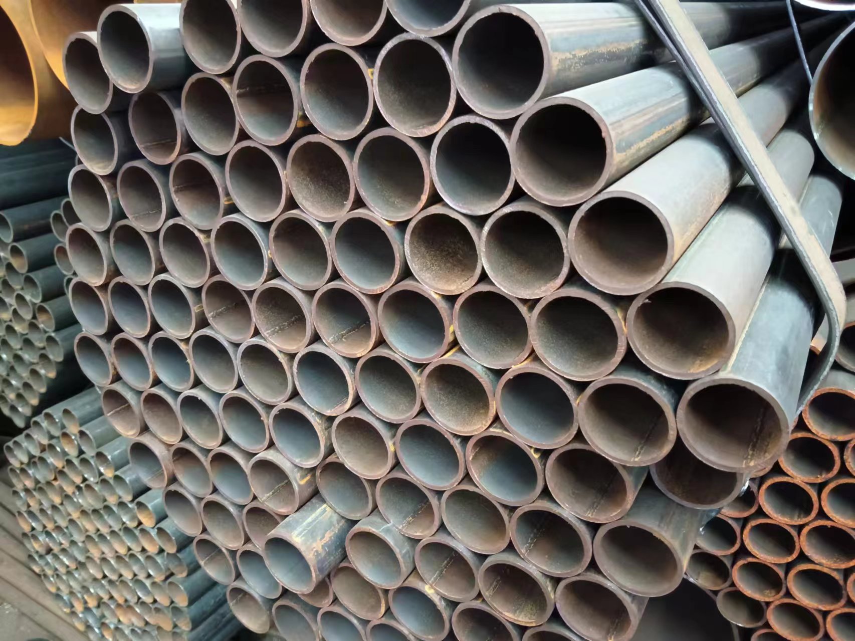 Large diameter 12 Meters lsaw welded steel pipe longitudinal submerged arc welding