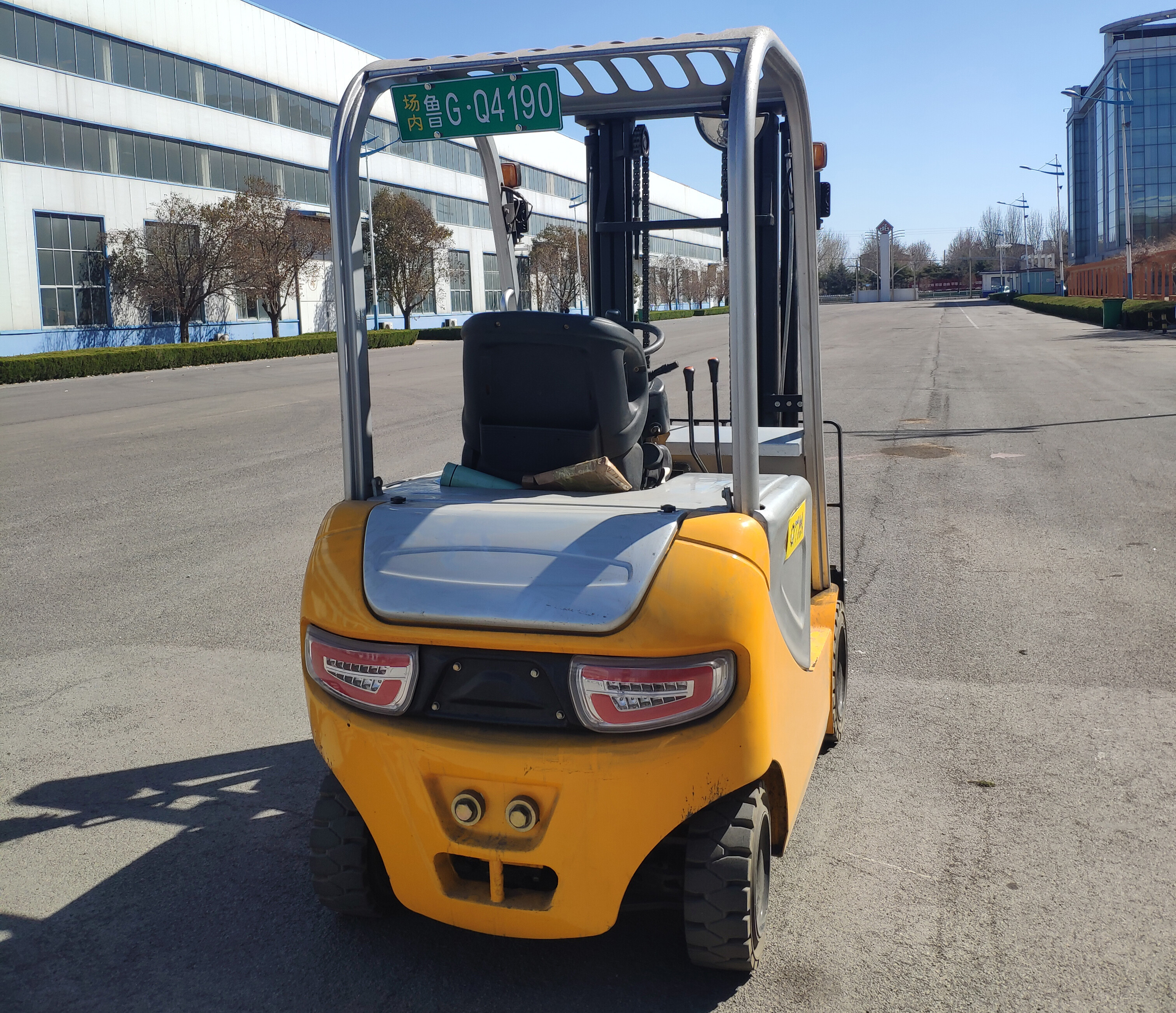 QTM10 Electric Forklift Truck