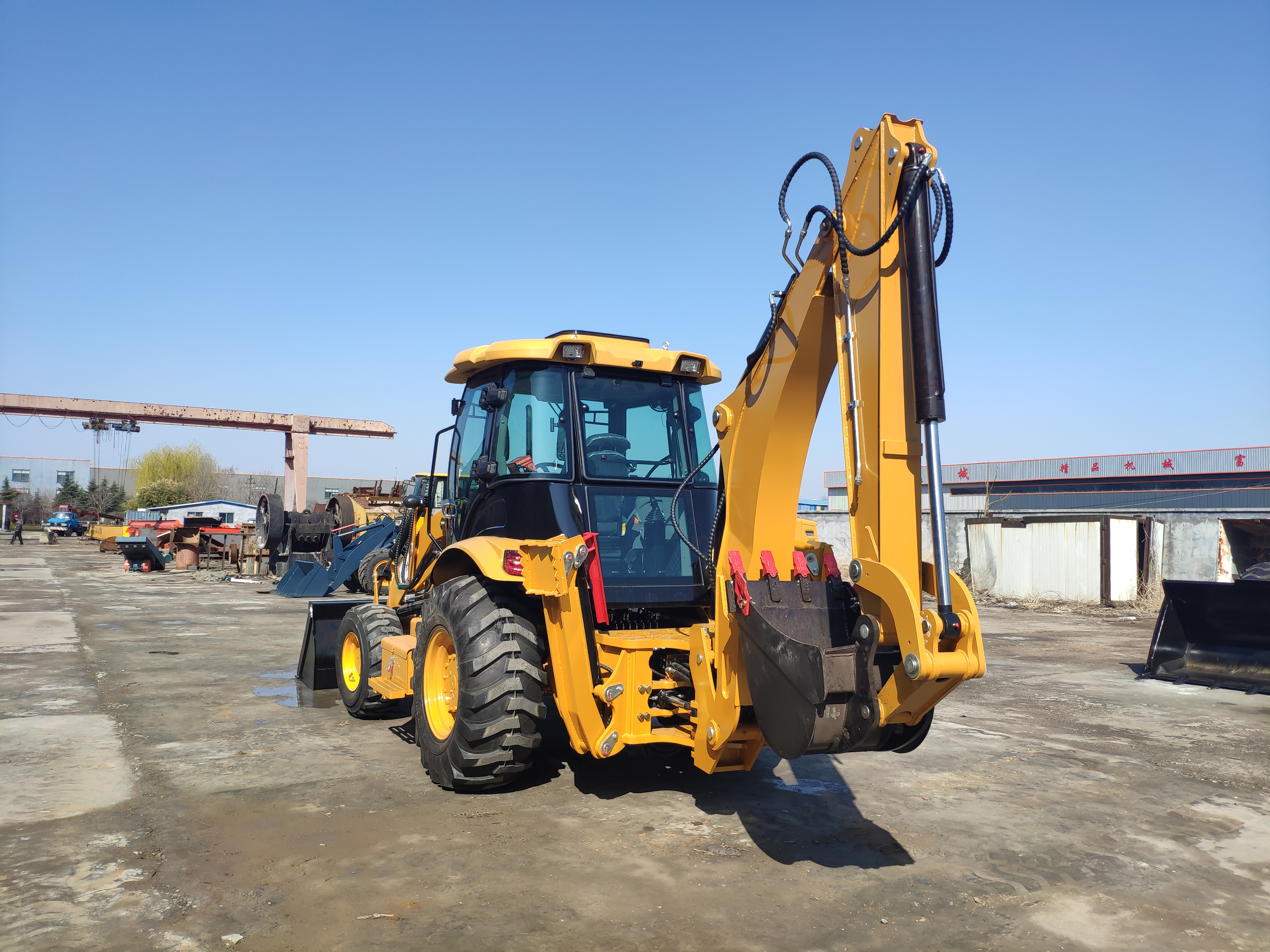QTM388 Backhoe Loader