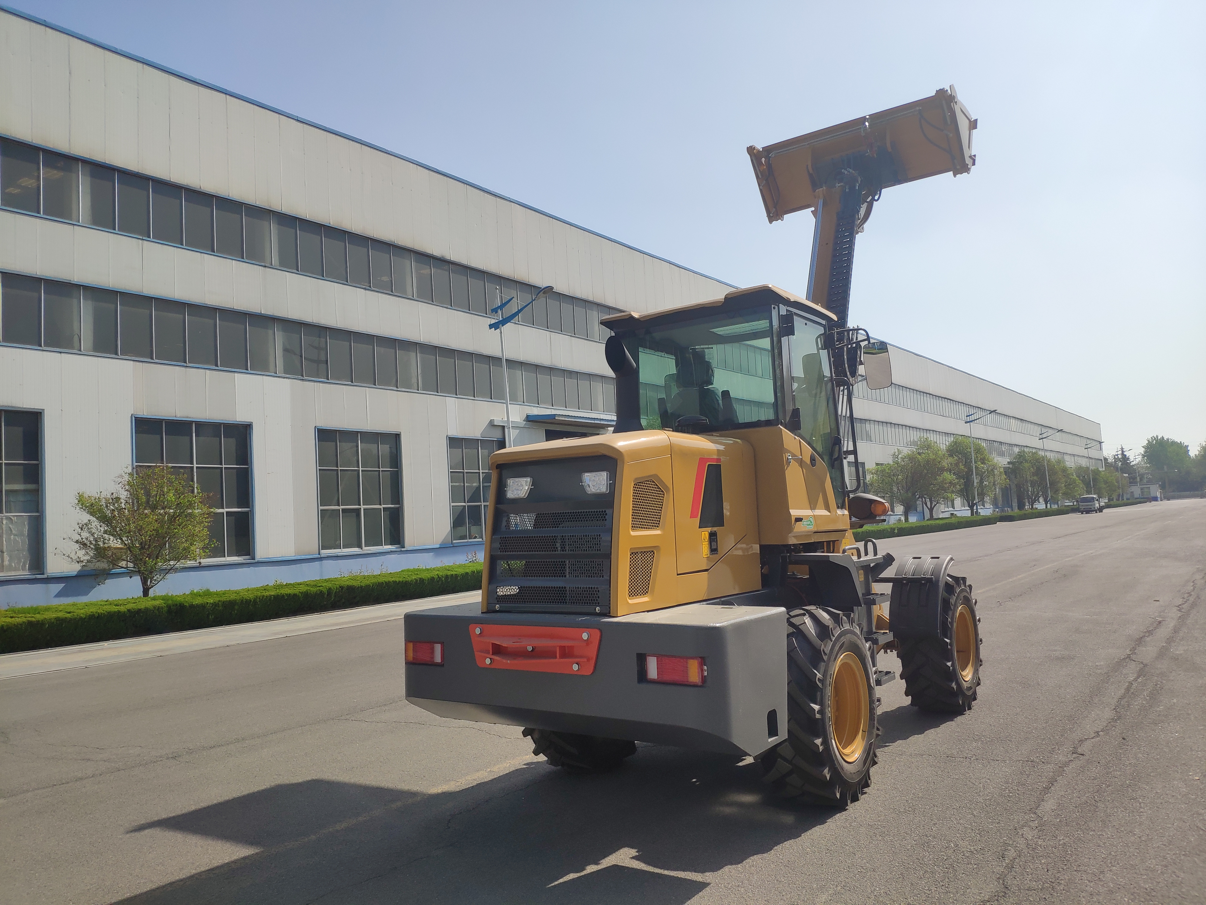 QTM3500 Telescopic Boom Wheel Loader