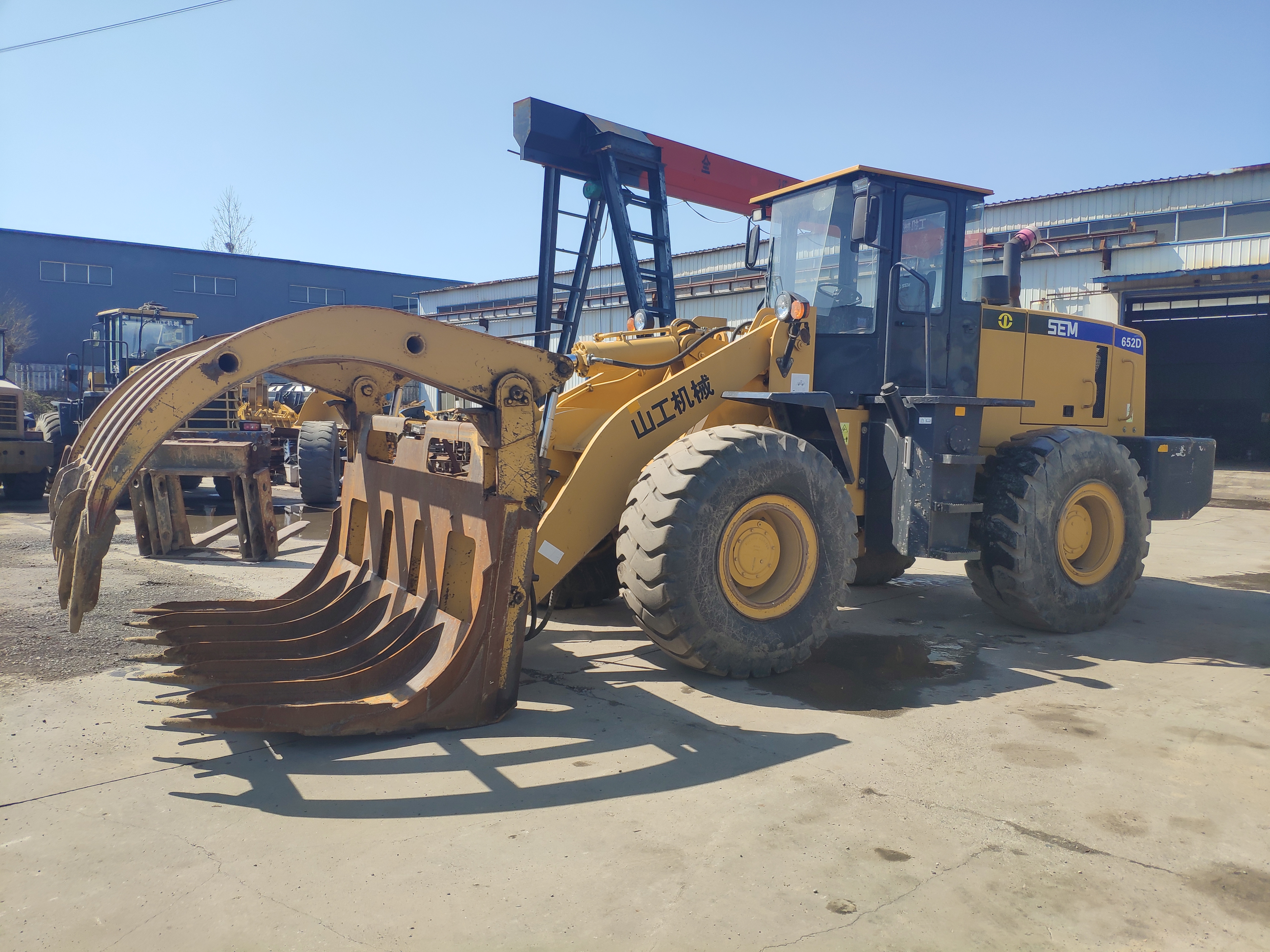 SEM652D Used Wheel Loader