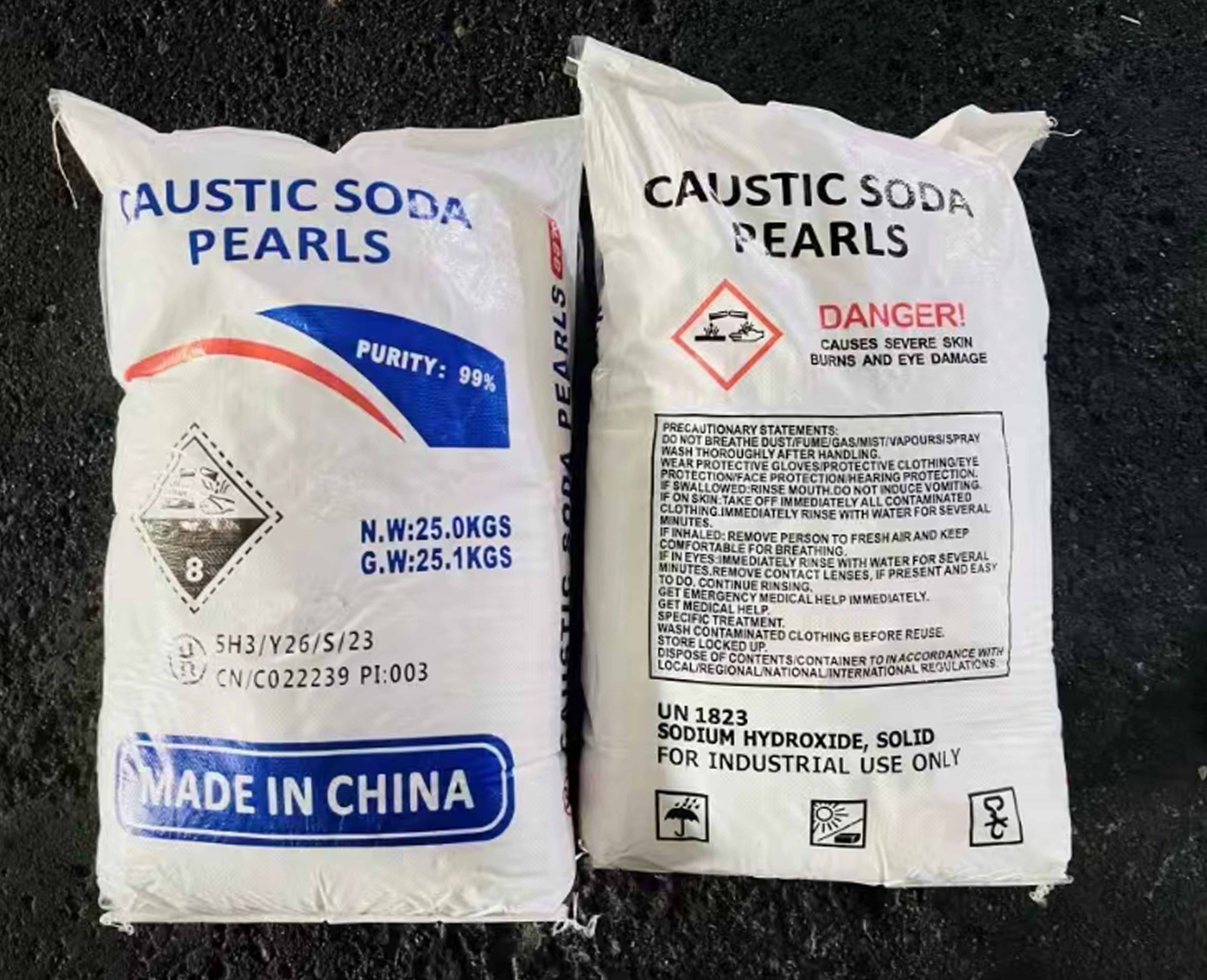 Caustic Soda Pearls