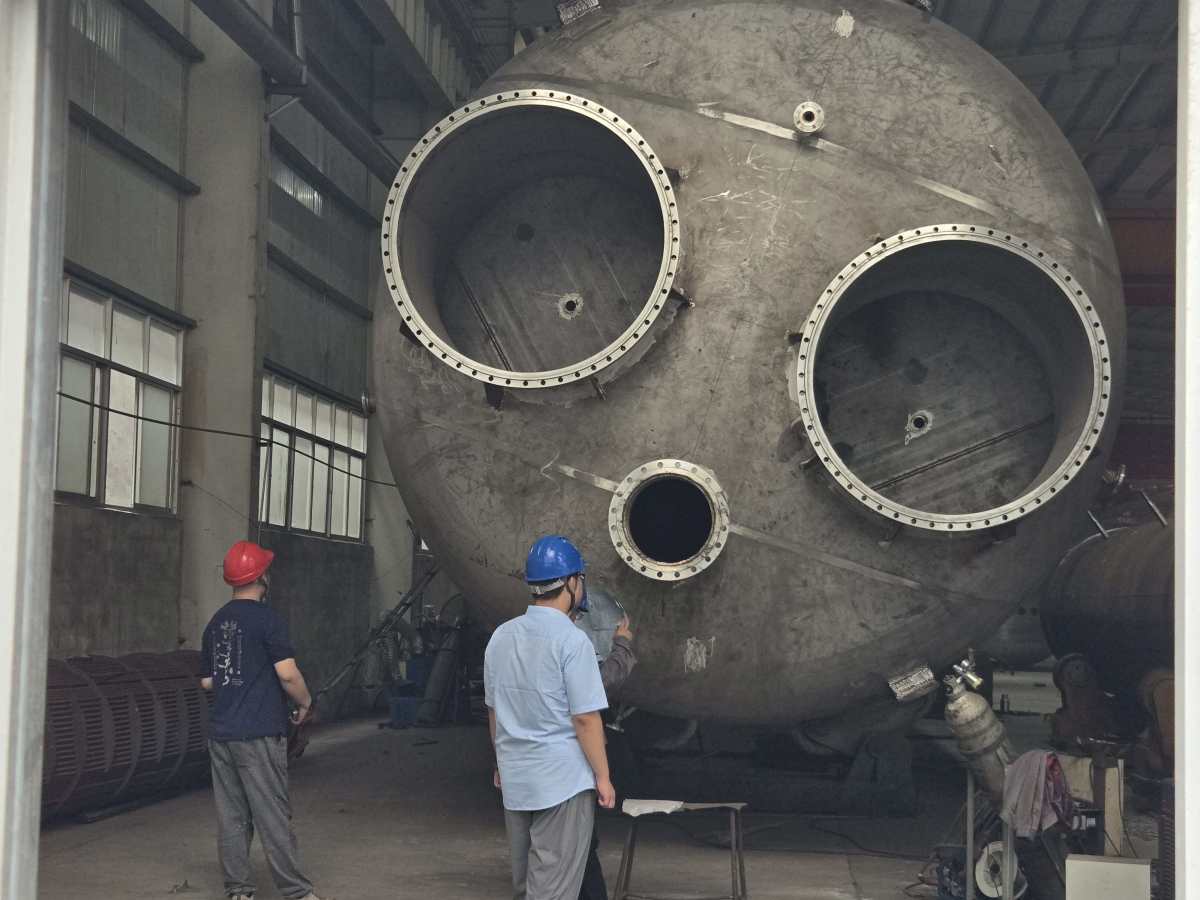pressure-vessel.jpg 1758705668829405447333654528.jpg