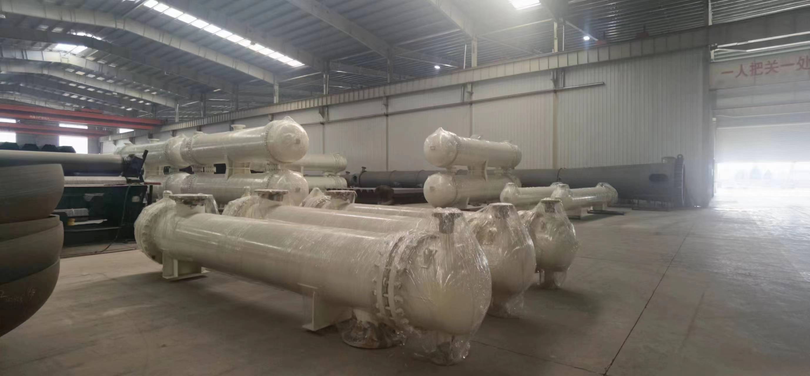 Shell and tube heat exchanger