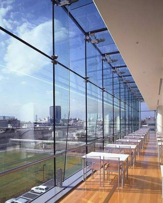 glass fins senhong glass china manufacturer.jpg