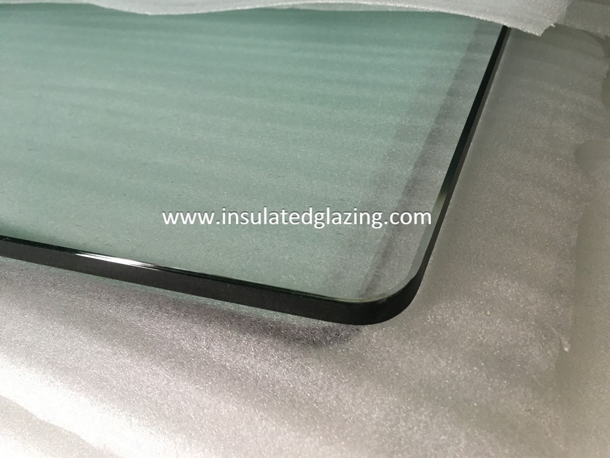 tempered glass with safety corner 4.jpg tempered glass with safety corner 4.jpg