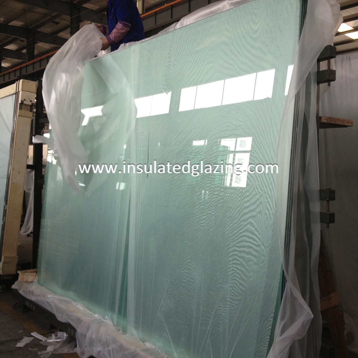 6.38mm clear laminated glass.jpg 6.38mm clear laminated glass.jpg