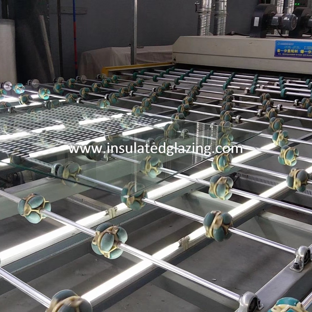 tempered silk screen glass.jpg tempered silk screen glass.jpg