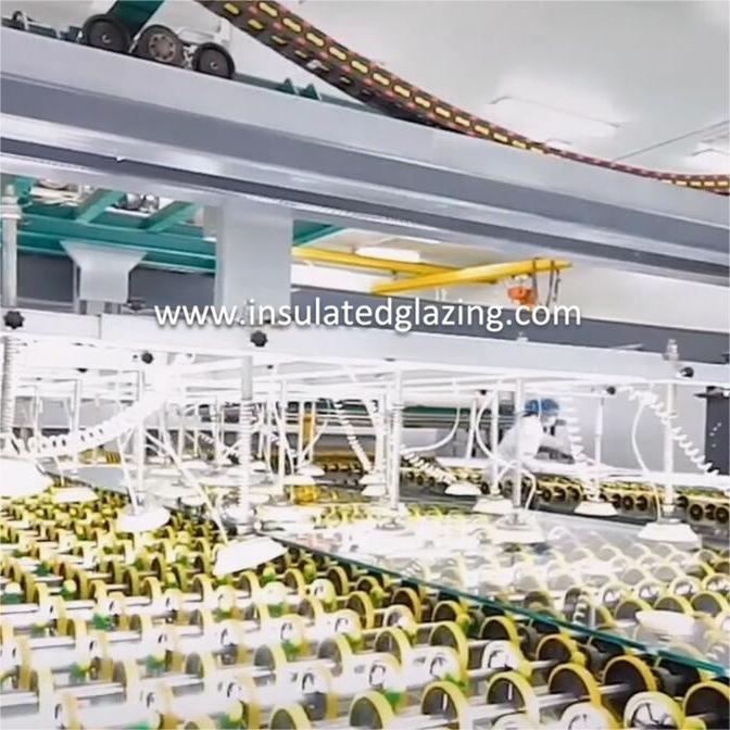 laminated glass production 2.jpg laminated glass production 2.jpg