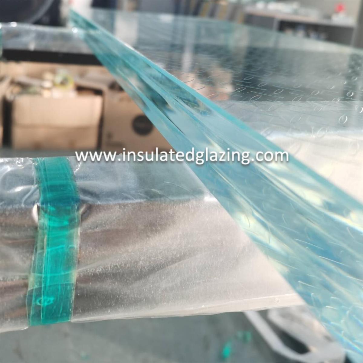 Anti-Slip Tempered Laminated Glass For Floor 2.jpg Anti-Slip Tempered Laminated Glass For Floor 2.jpg