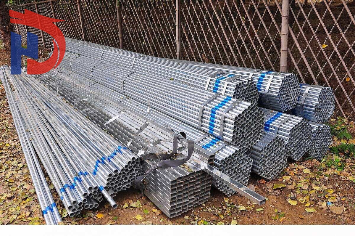 ST35 Galvanized Round Pipe