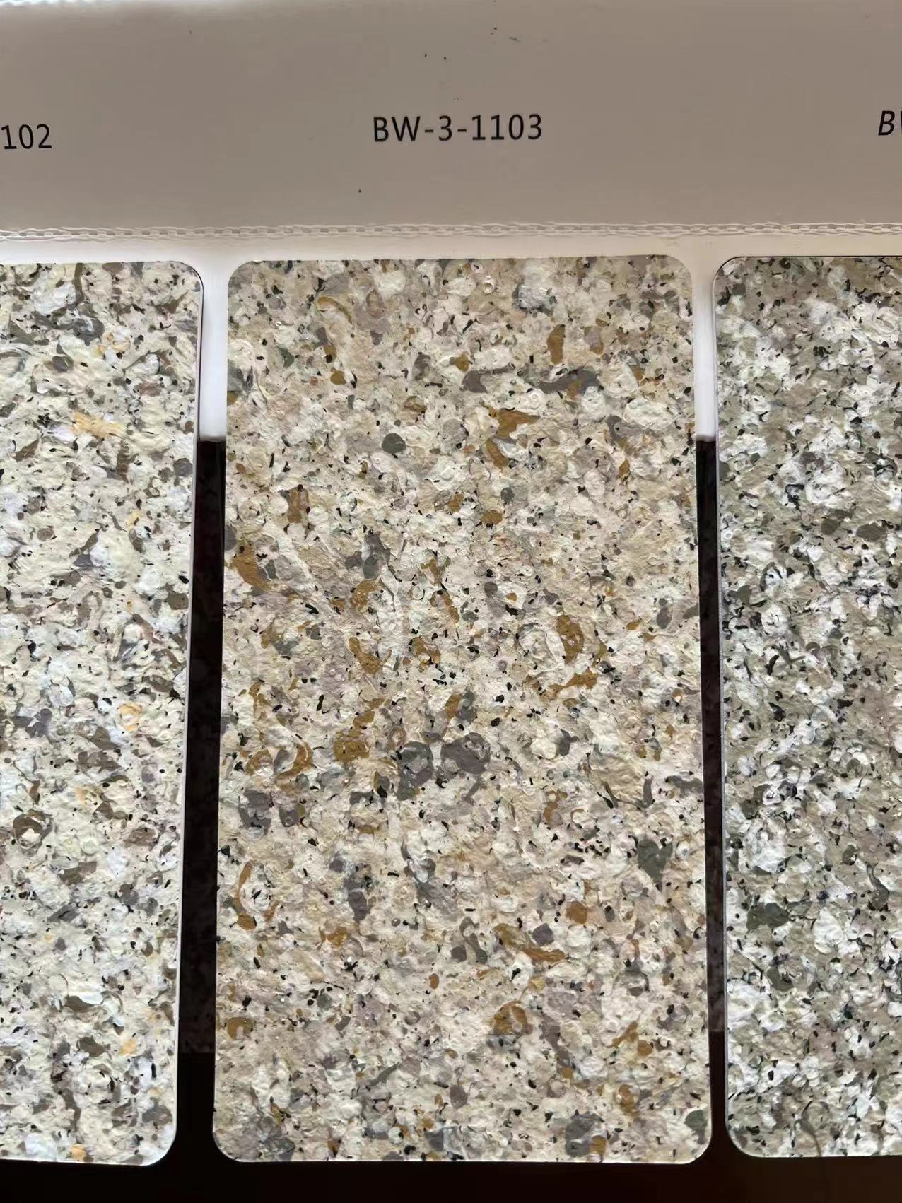 Imitation marble paint beats the natural effect.