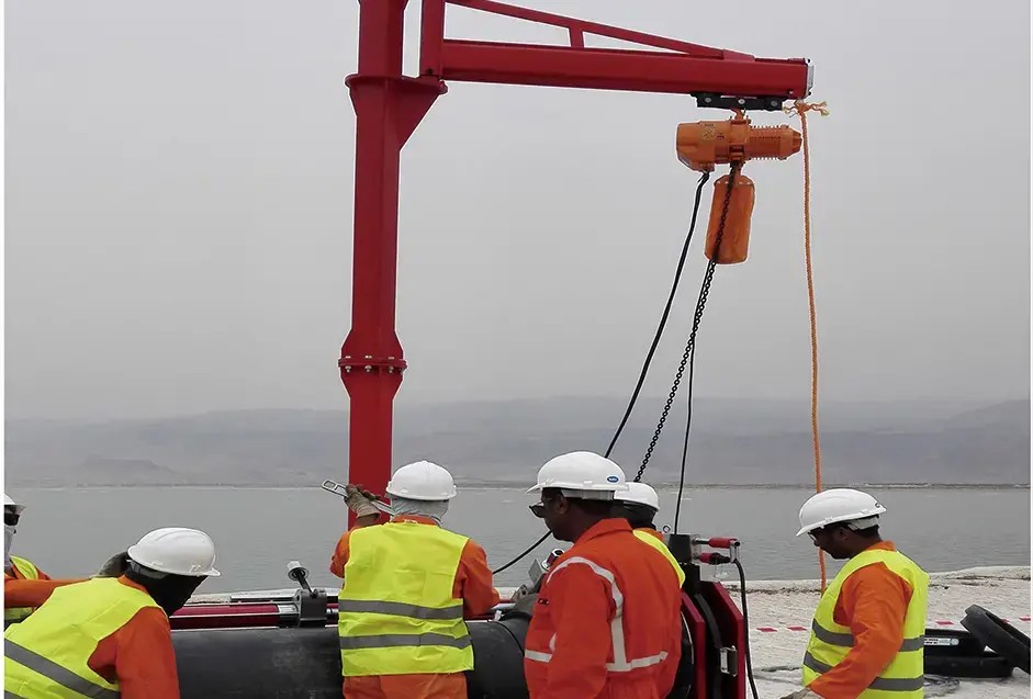 Dead Sea water supply pipeline worksite SHD800 welding machine