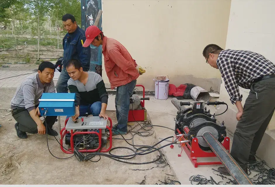 Urumchi gas pipeline worksite SHD250 welding machine