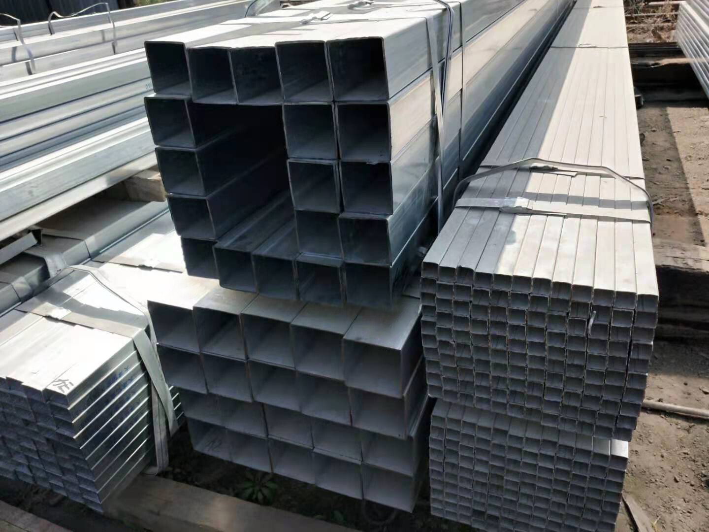 Q195-Q345 Galvanized Steel Square Tube