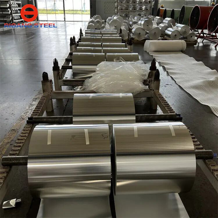 8011 Aluminum Foil Roll Food Grade 35 Micron Aluminum Foil In Roll Jumbo Aluminium Foil Roll