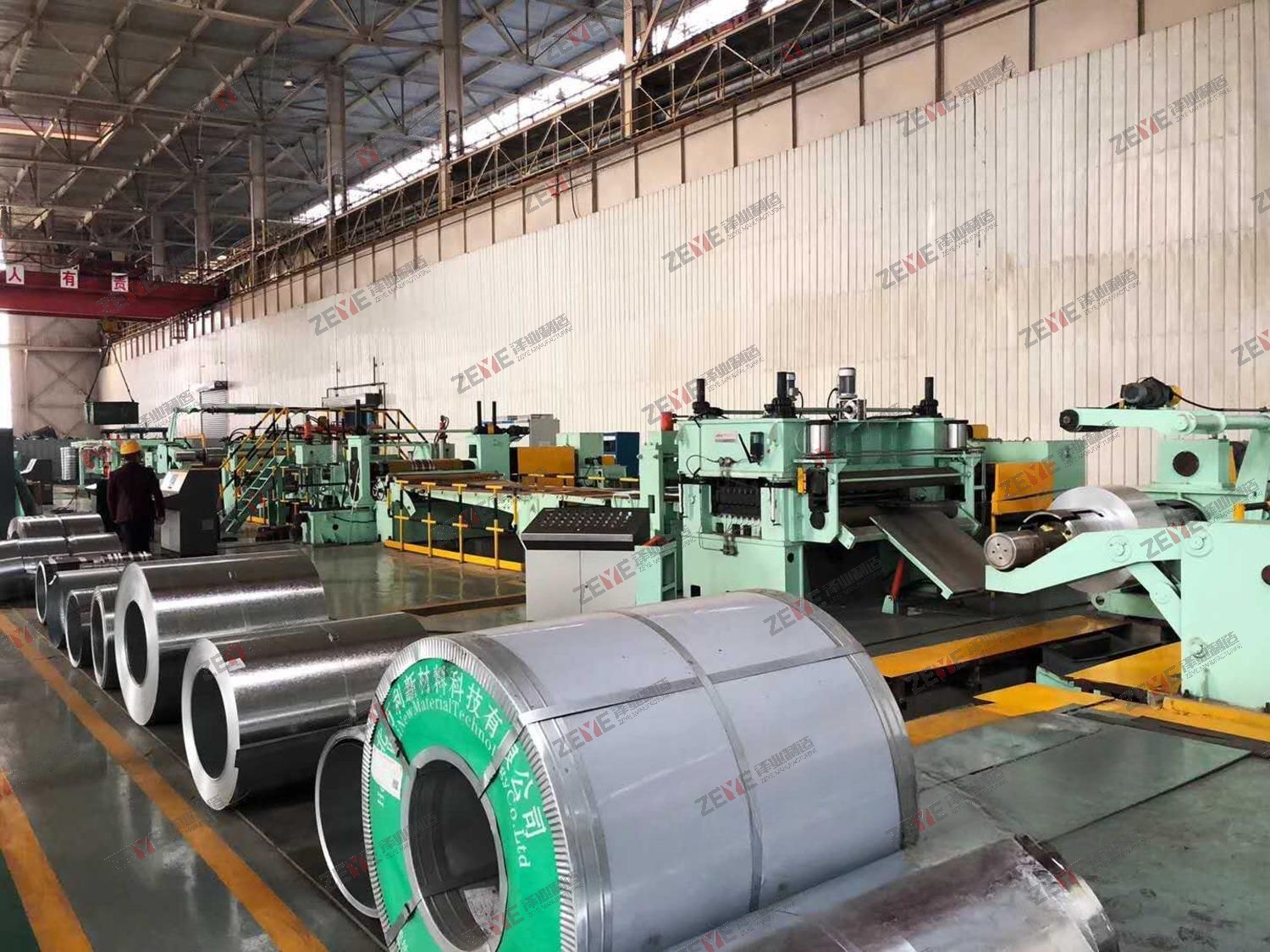 AL SS HR CR ZAM PPGI स्टील कॉइल के लिए लंबाई काटने की मशीन