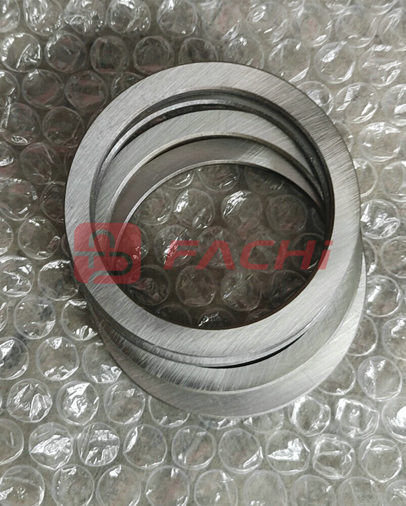 810W90770-0272