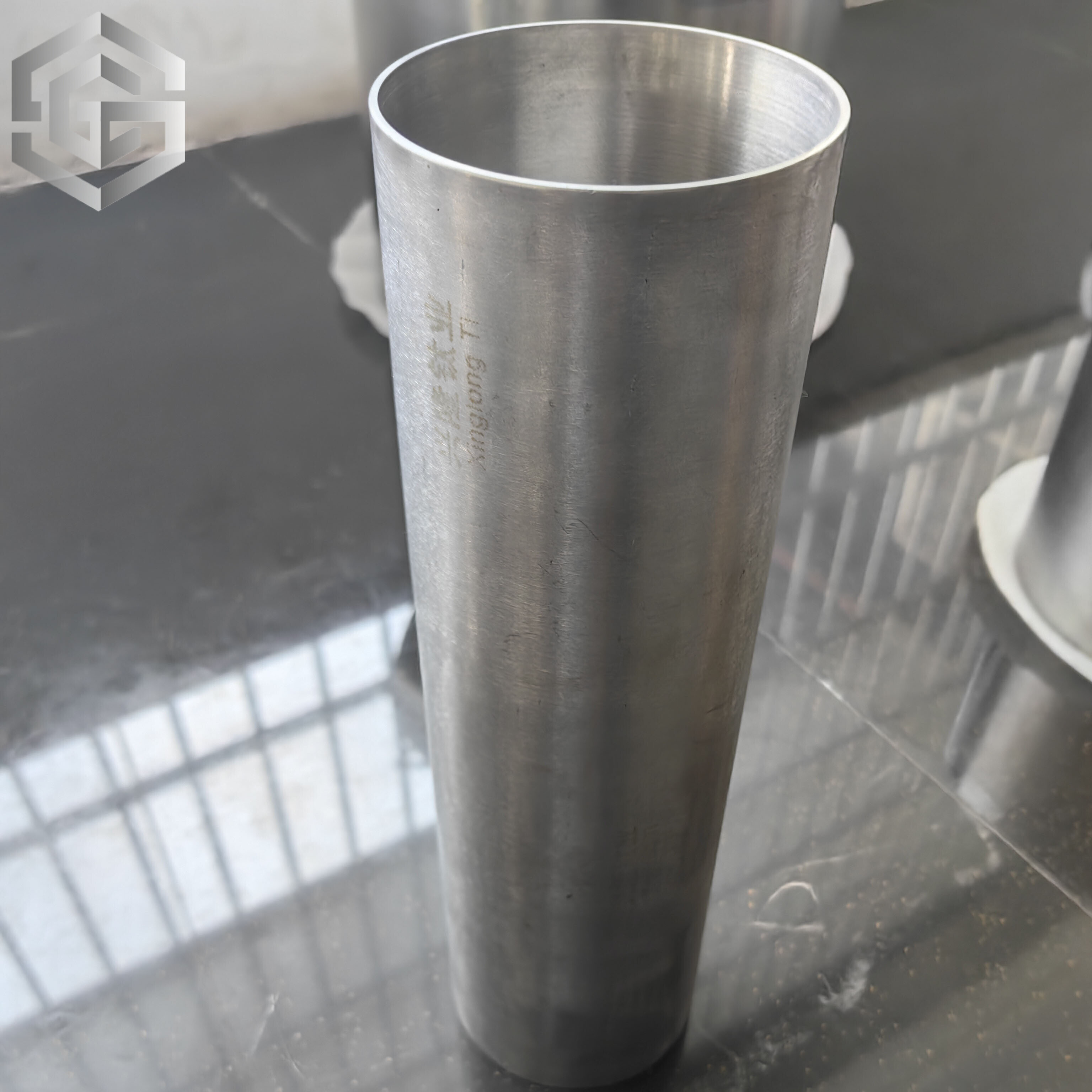 AMS4928 Titanium Tube