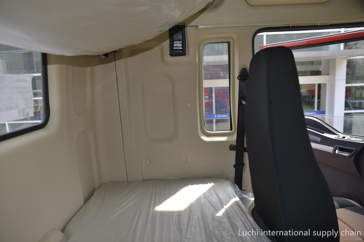 M3000 diesel, red, 430Hp, 6x4, MT