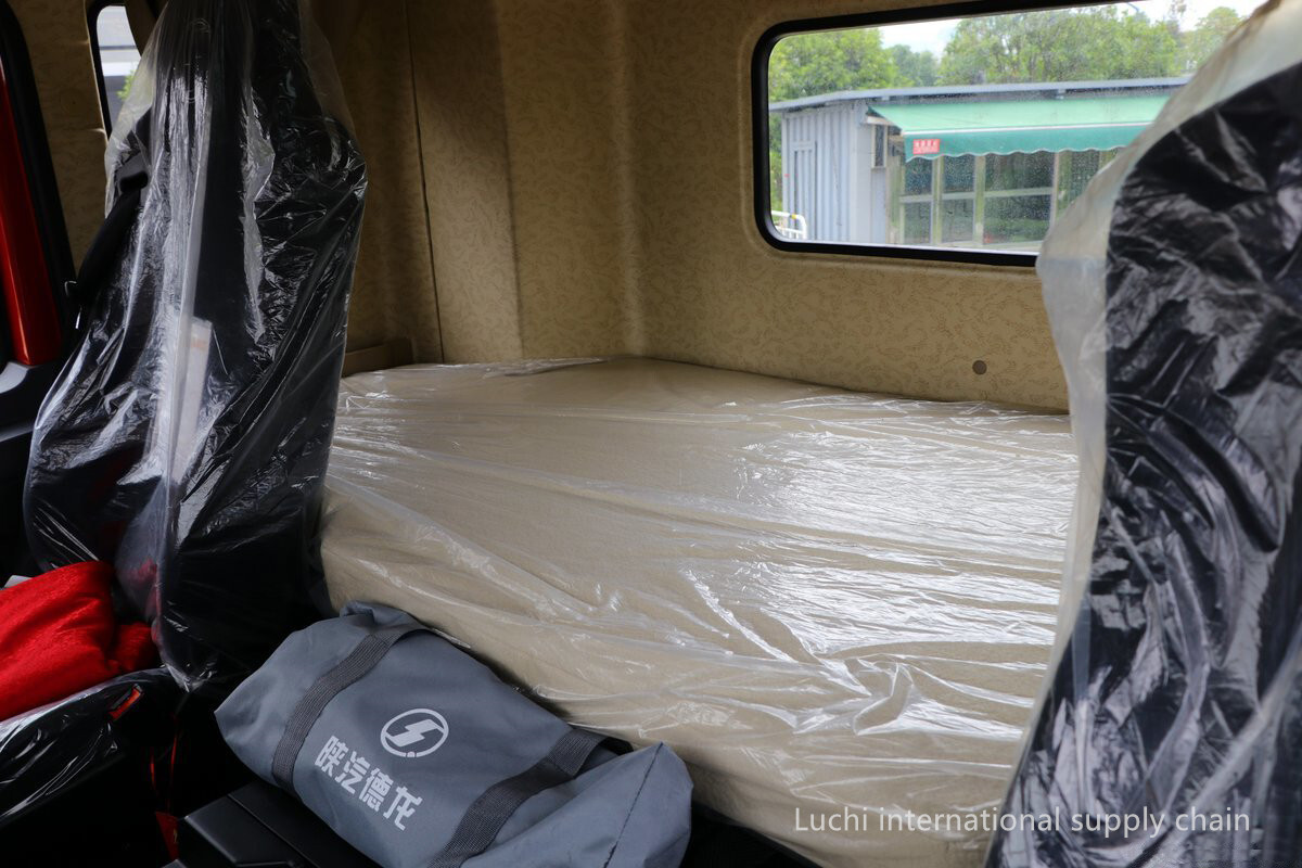 X3000 diesel, red, 550Hp, 6x4, MT