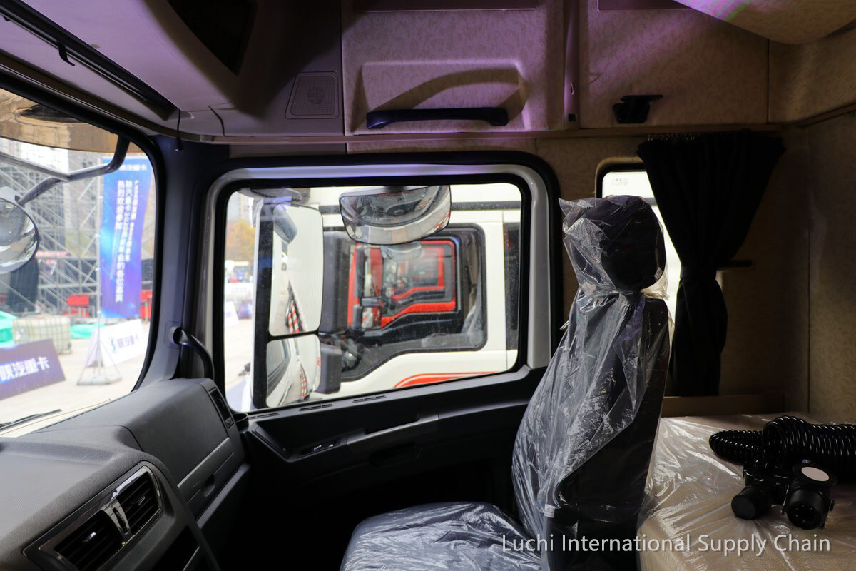 X3000 diesel, white, 440Hp, 4x2, MT