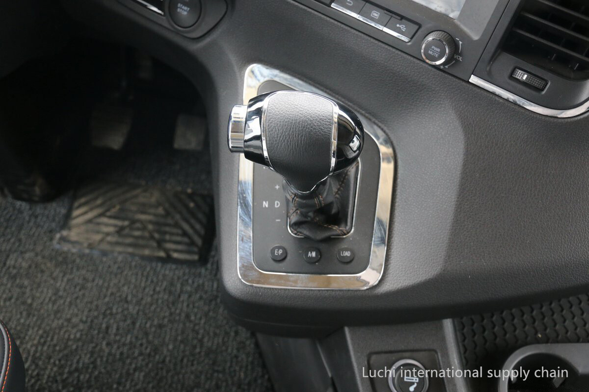 X6000 LNG, gray, 530Hp, 4x2, AMT