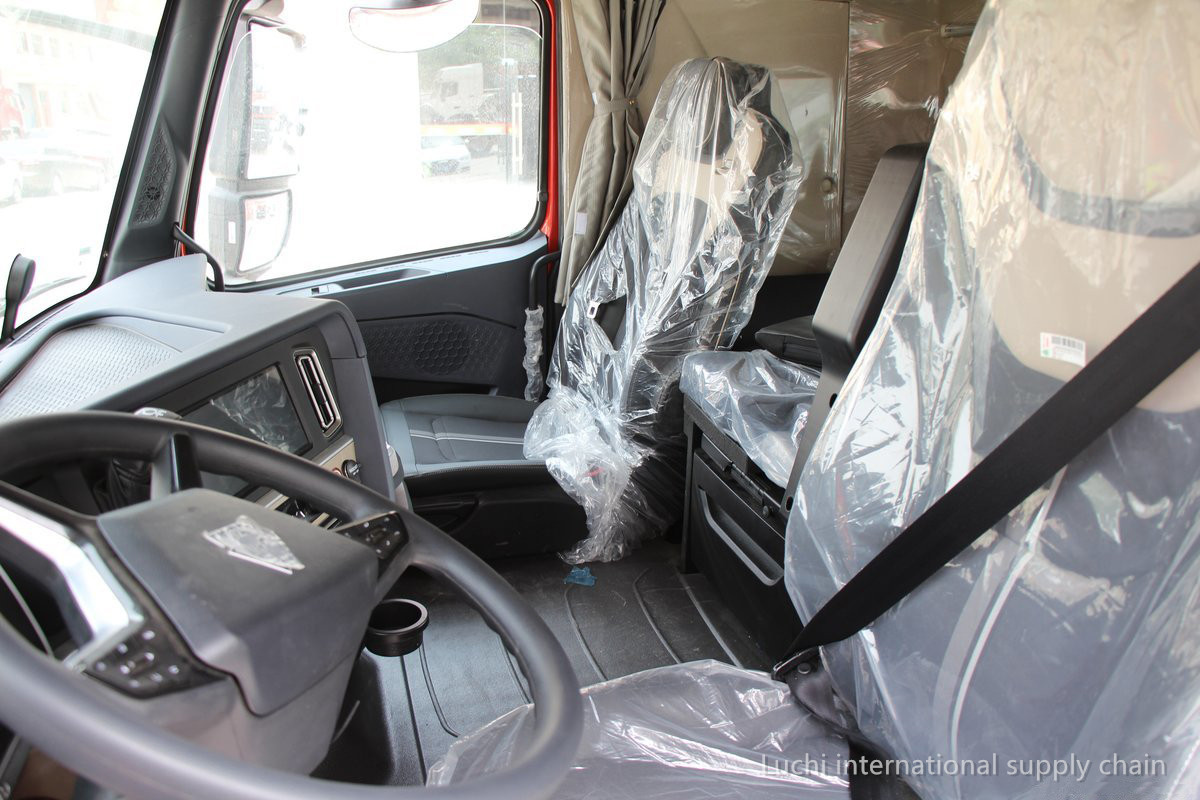 HOWO, TH7,  LNG, red,  460Hp, 6x4,  MT