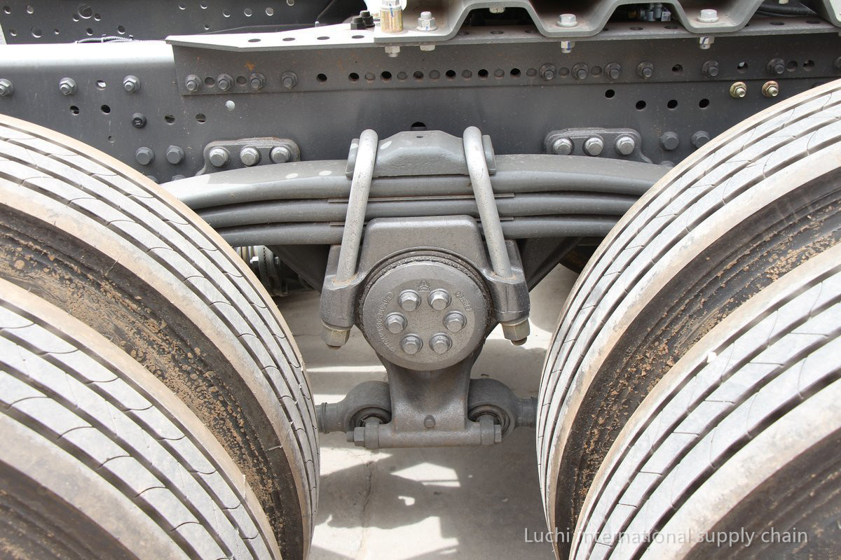 HOWO, TH7,  LNG, red,  460Hp, 6x4,  MT