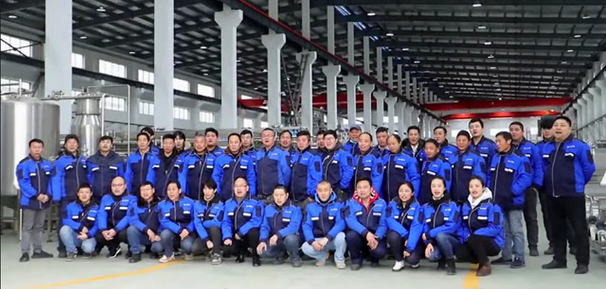 公司团队1.jpg 公司团队1.jpg