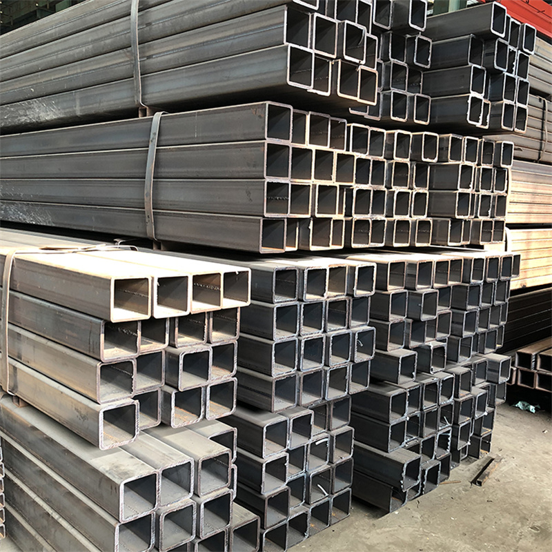 Hot rolled carbon steel pipe