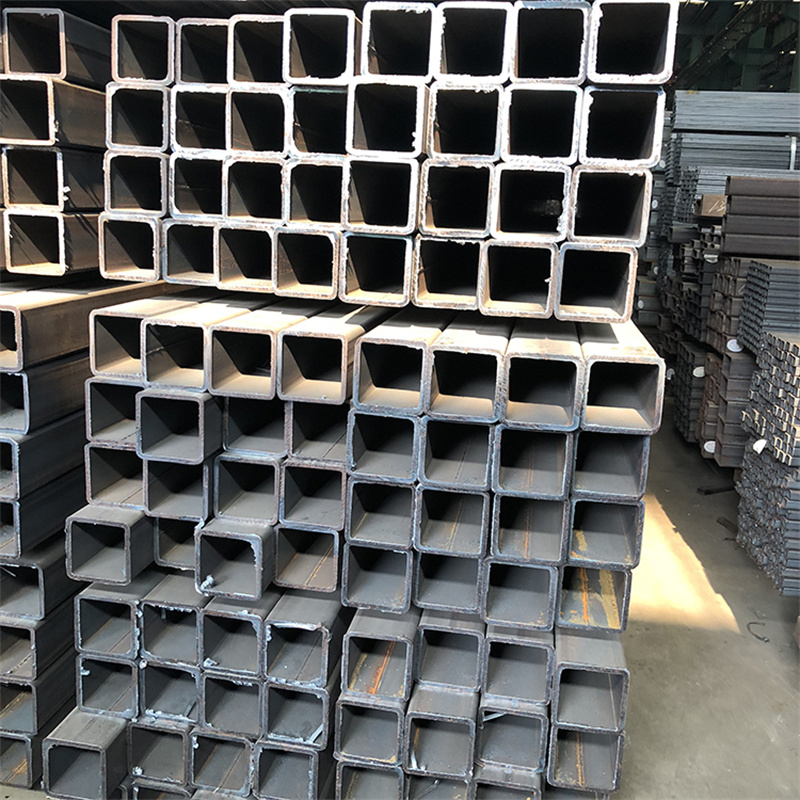 Hot rolled carbon steel pipe