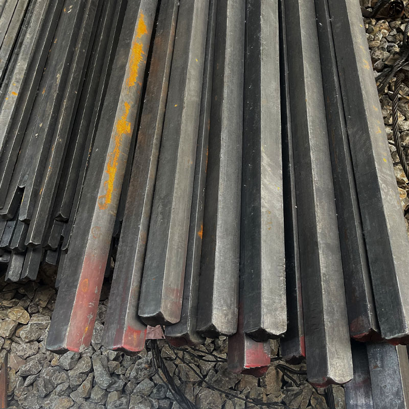 Carbon Steel 15Mo3 Square Bar