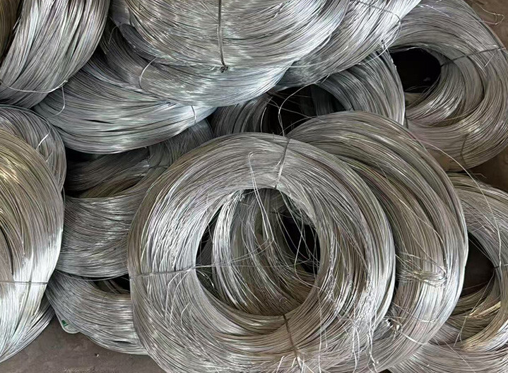 Galvanized wire