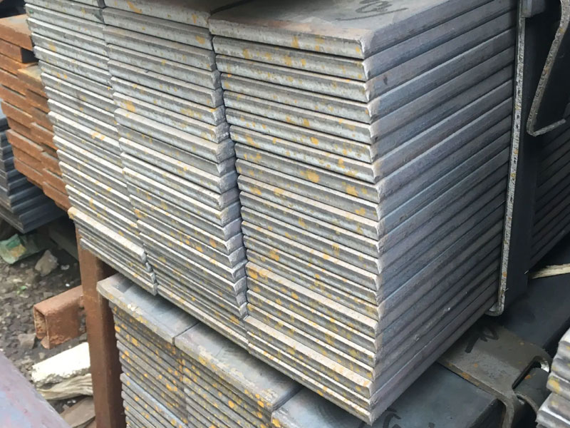 Carbon steel flat steel