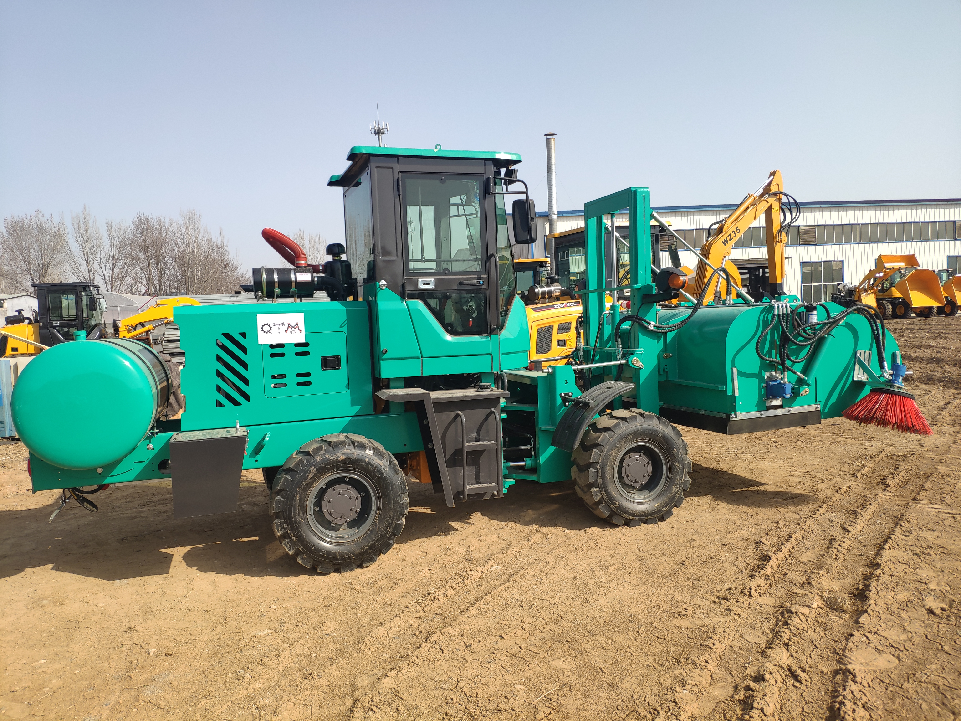 Подметальная машина QTM920