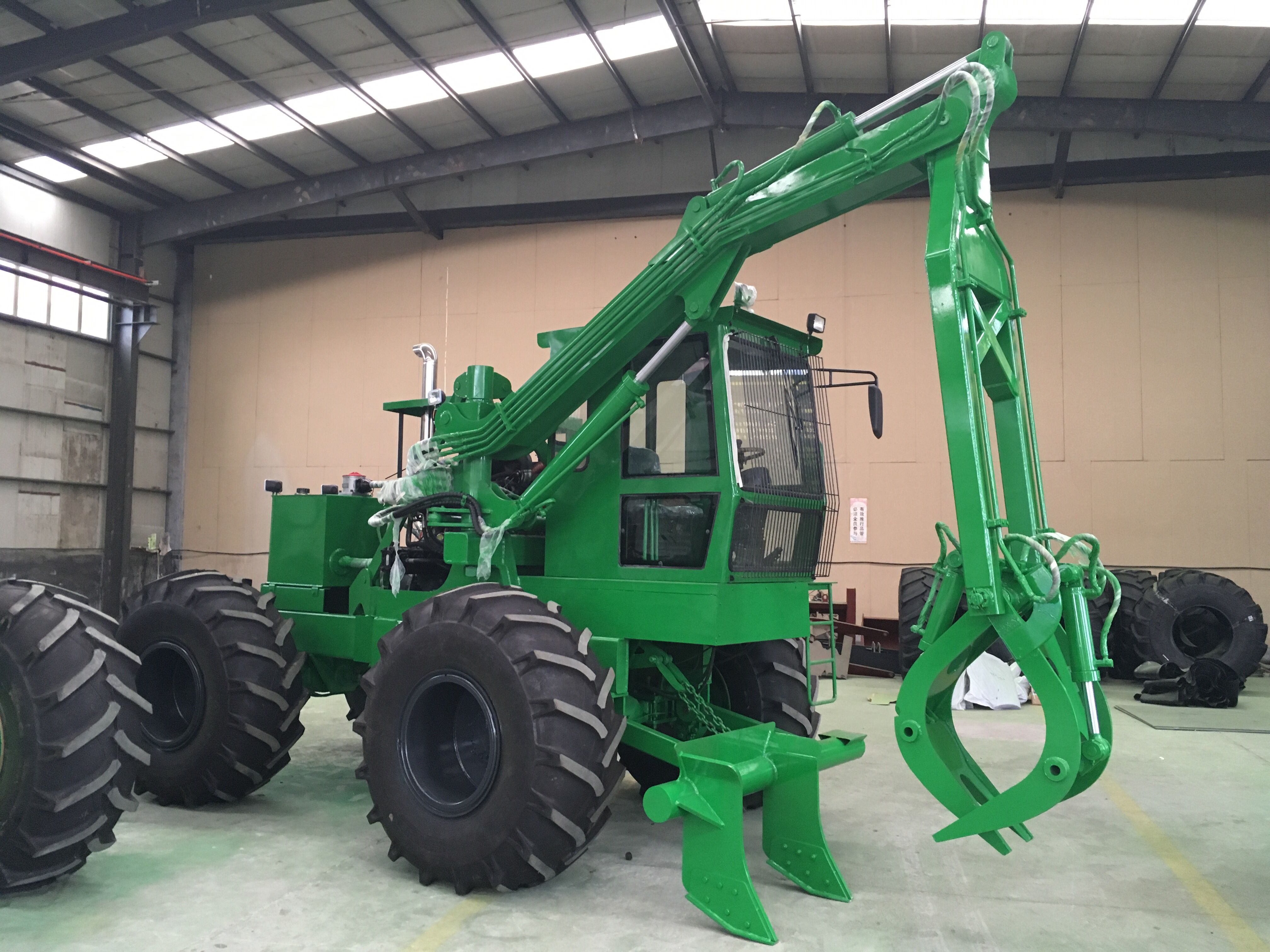 QTM7600 Погрузчик сахарного тростника