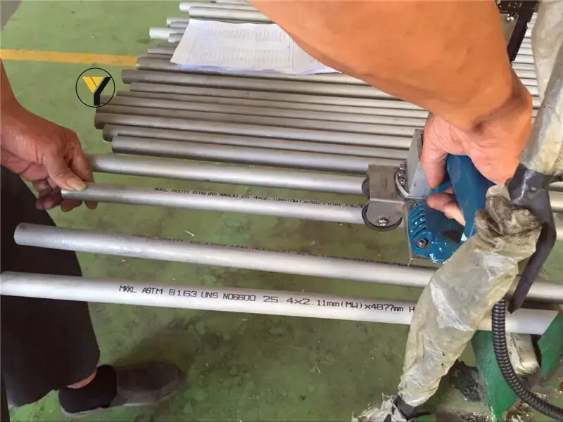 ASTM A312 TP316Ti Seamless steel pipe