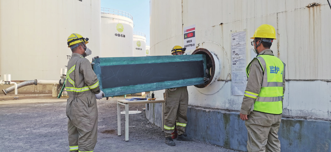 Vap-O-Loc Fully Composite Floating Roof