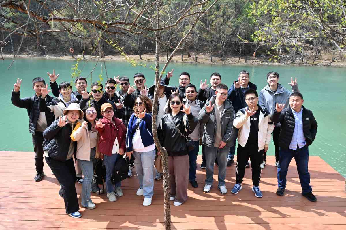 77e78c95bcfe9a0906f19352149f9616_origin.jpg 77e78c95bcfe9a0906f19352149f9616_origin.jpg