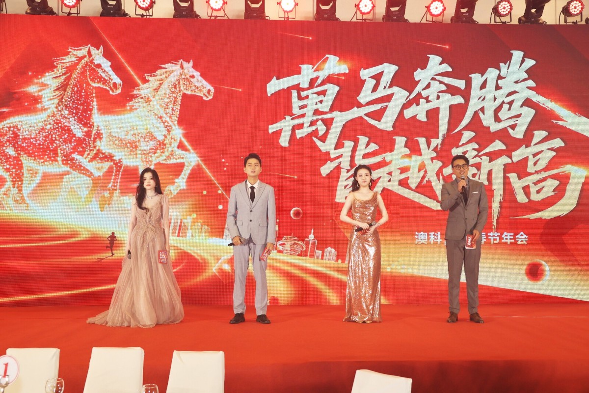 74c6c3a3f0657ebb43cee3e256bef0e