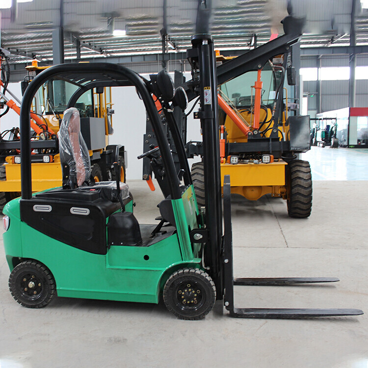 Maintenance of electric forklift batteries